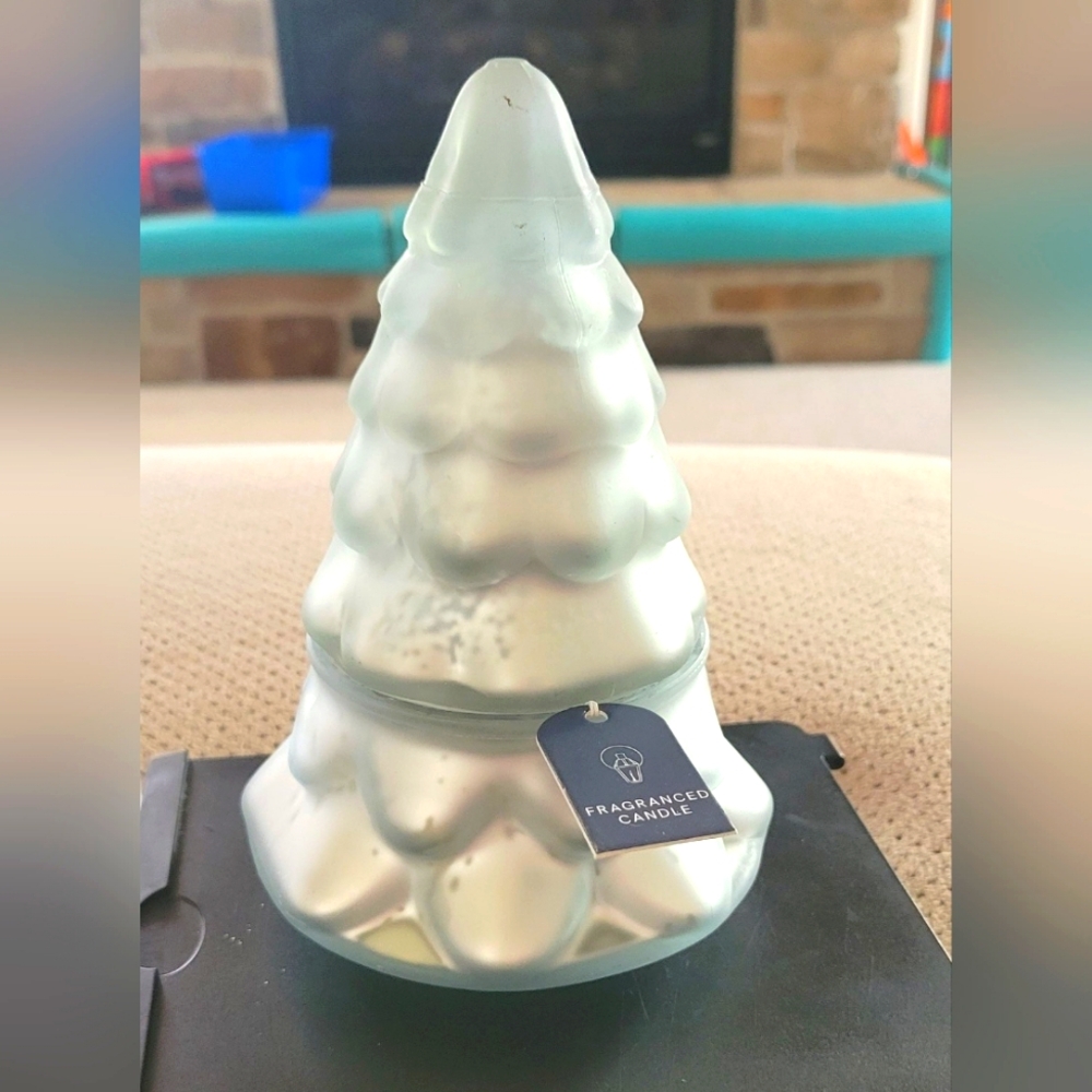 New 7.6 oz Frosted Silver Mercury Glass Tree Candle whispering Woods SDS for HD